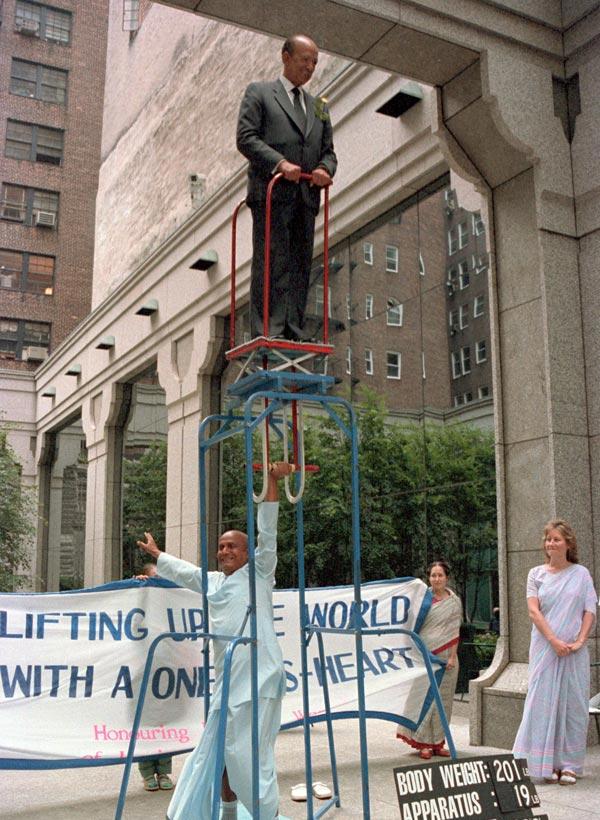 lifting-up-world