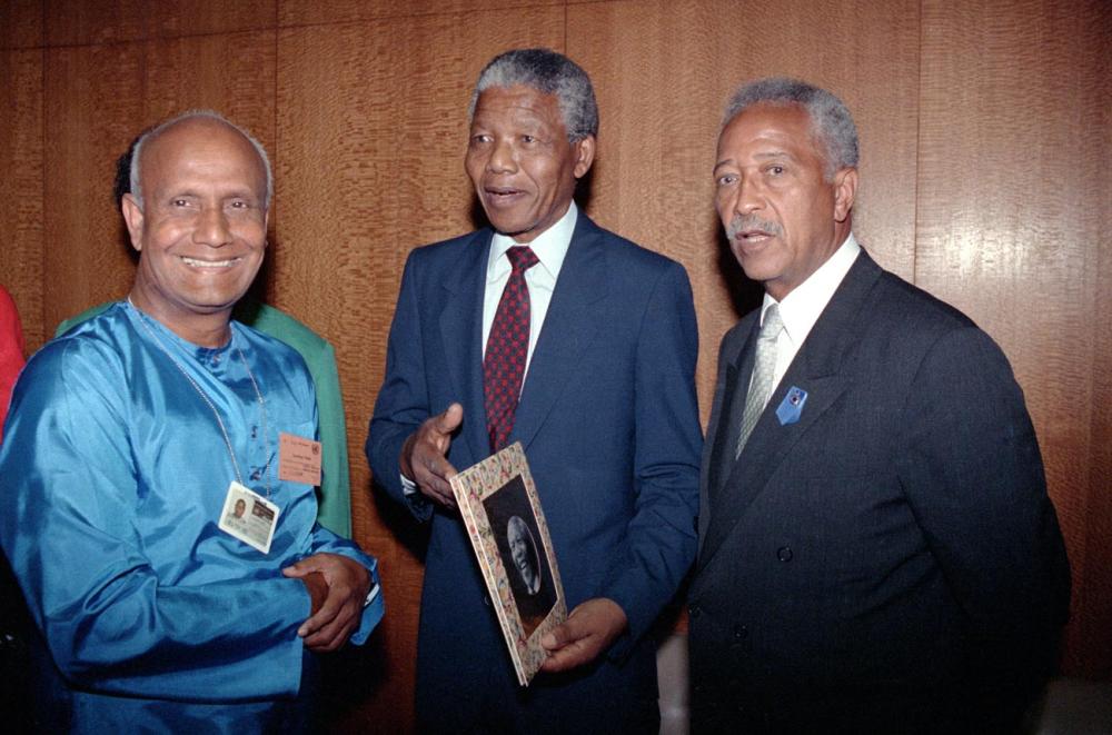 sri-chinmoy