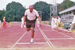 sri-chinmoy-long-jump